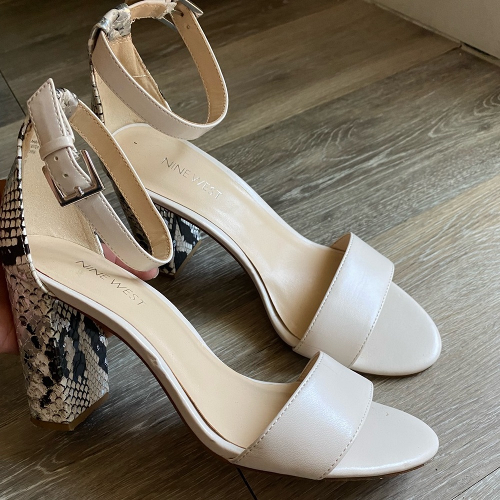 Nine West Snake skin heels